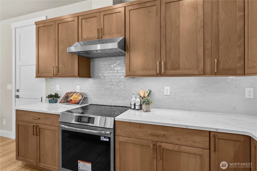 Property photo for 4265 Stossel Avenue #b, Carnation photo 6