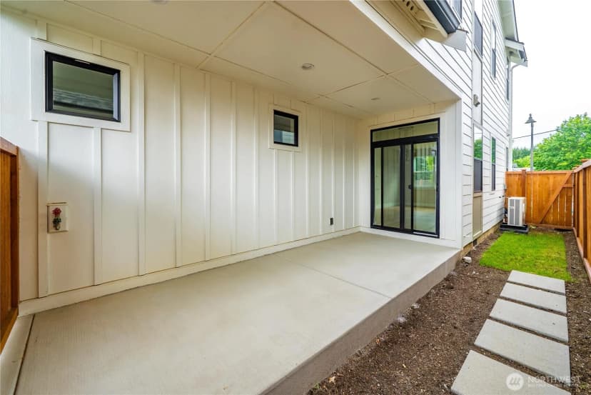 Property photo for 4265 Stossel Avenue #b, Carnation photo 25
