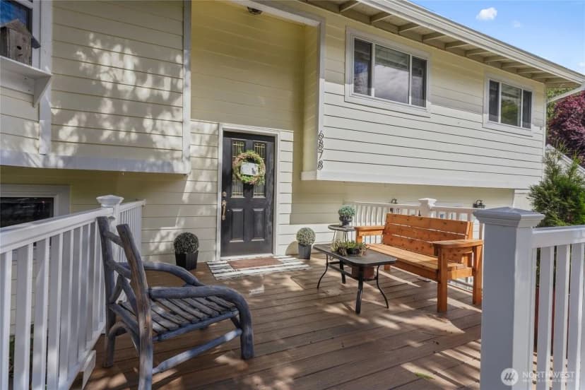 Property photo for 6878 Helena Drive Ne, Bremerton photo 4