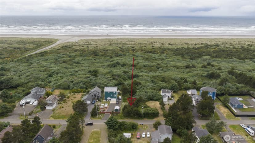Property photo for 163 Sand Dune Avenue Nw, Ocean Shores