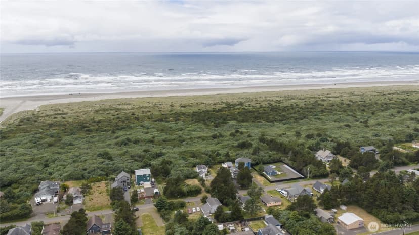 Property photo for 163 Sand Dune Avenue Nw, Ocean Shores photo 16