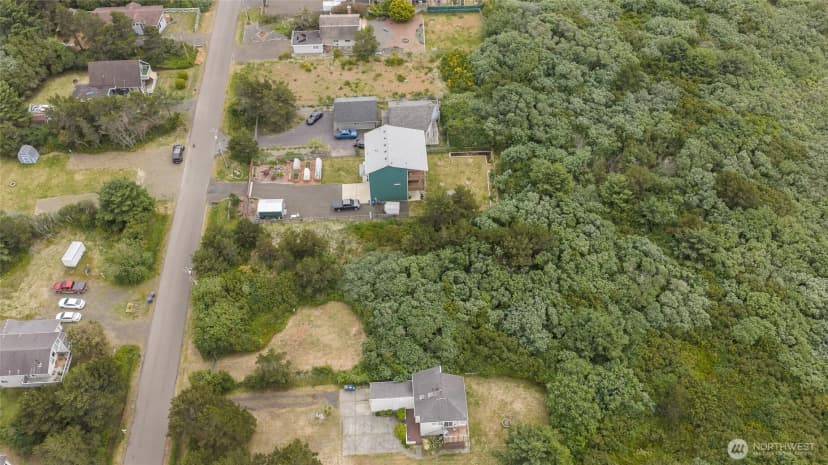 Property photo for 163 Sand Dune Avenue Nw, Ocean Shores photo 8