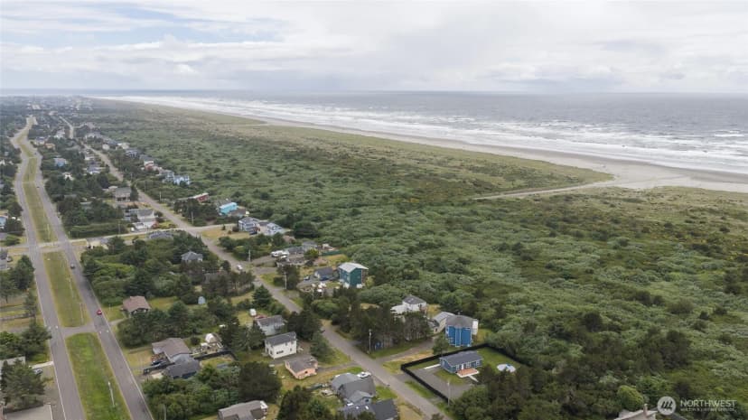 Property photo for 163 Sand Dune Avenue Nw, Ocean Shores photo 6