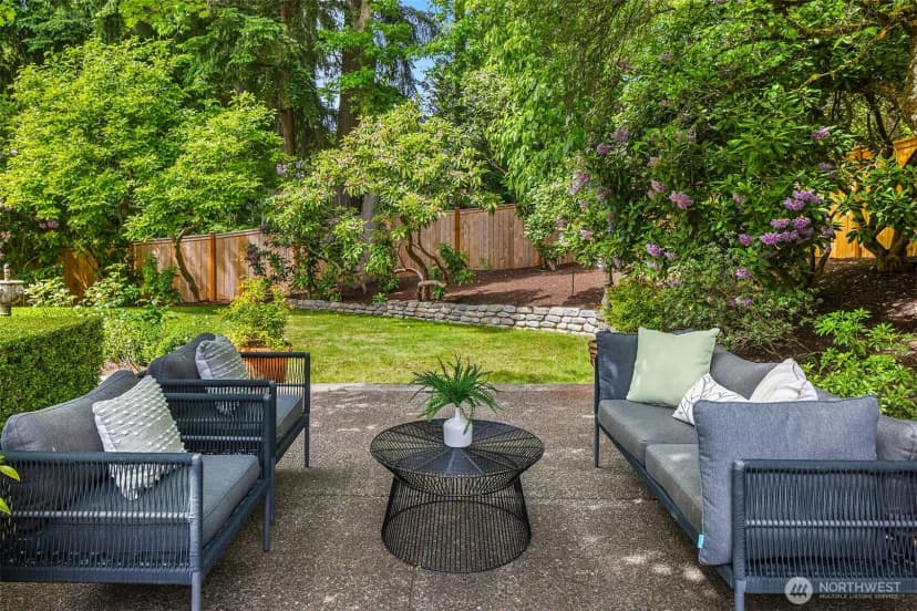 Property photo for 8914 Se 56th Street, Mercer Island photo 33