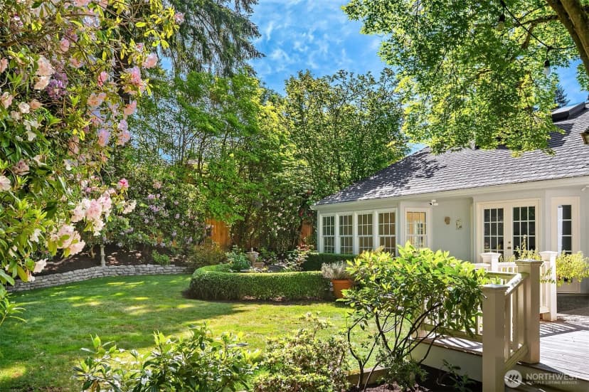 Property photo for 8914 Se 56th Street, Mercer Island photo 31