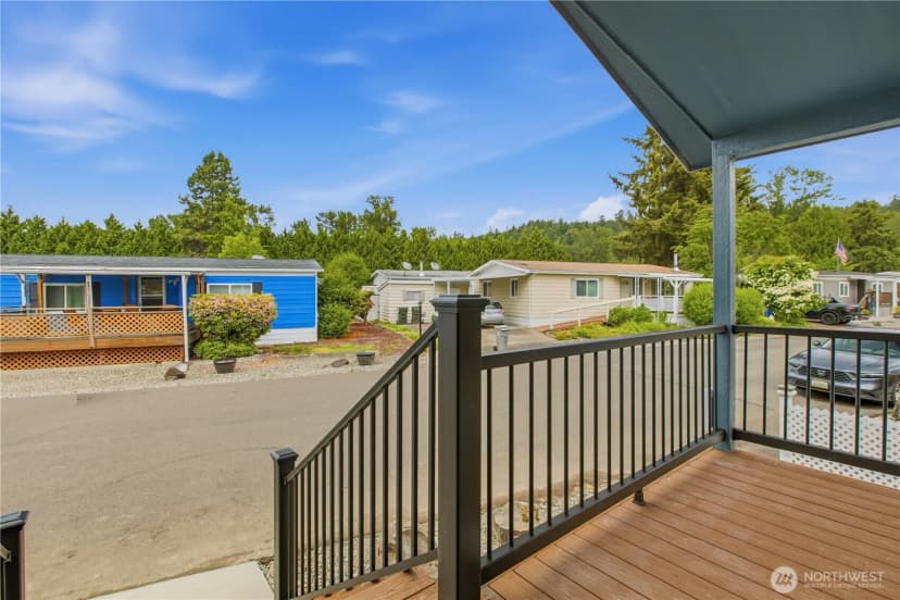 Property photo for 1510 Maple Lane #5, Kent photo 4