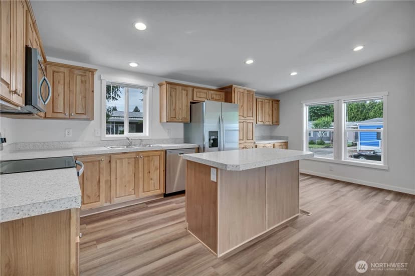 Property photo for 1510 Maple Lane #5, Kent photo 9