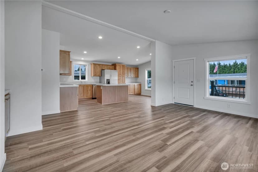 Property photo for 1510 Maple Lane #5, Kent photo 8