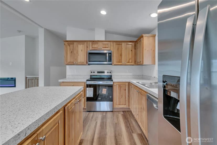 Property photo for 1510 Maple Lane #5, Kent photo 14