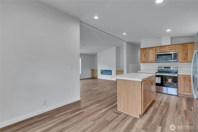 Property photo for 1510 Maple Lane #5, Kent photo 15