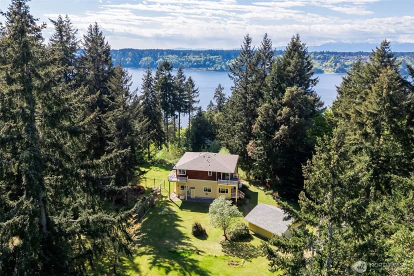 Property photo for 28525 143rd Avenue Sw, Vashon