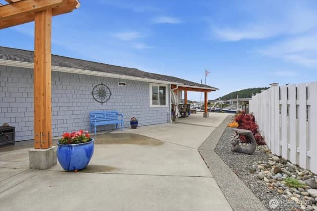 Property photo for 5301 Doon Way, Anacortes photo 4