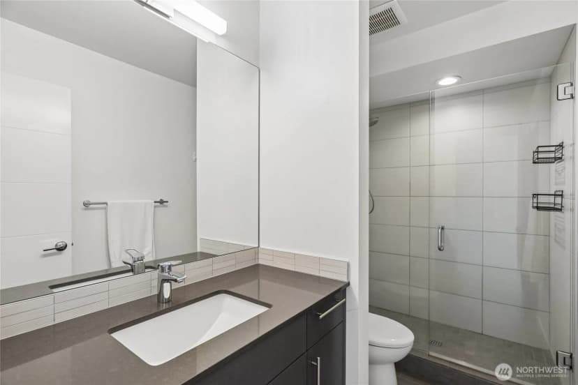 Property photo for 3913 Sw Hudson Street, Seattle photo 21