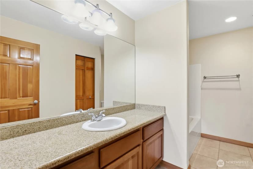 Property photo for 1963 Nw Rampart Ridge Court, Bremerton photo 22
