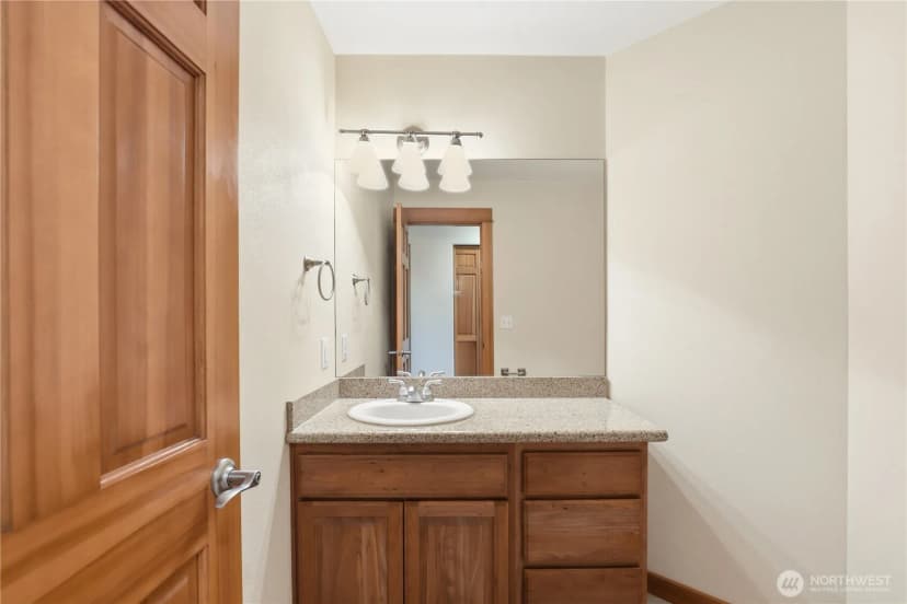 Property photo for 1963 Nw Rampart Ridge Court, Bremerton photo 23