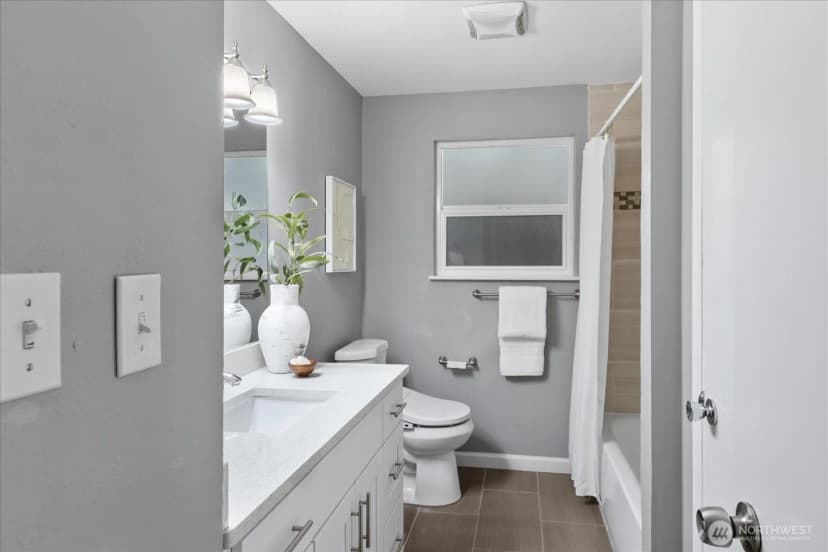 Property photo for 18312 73rd Avenue W, Edmonds photo 22