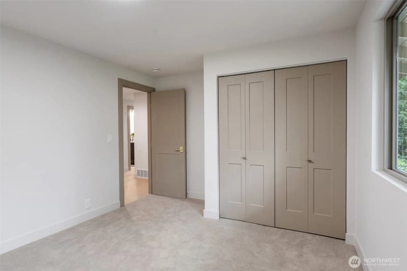 Property photo for 18818 181st Place Ne, Woodinville photo 26