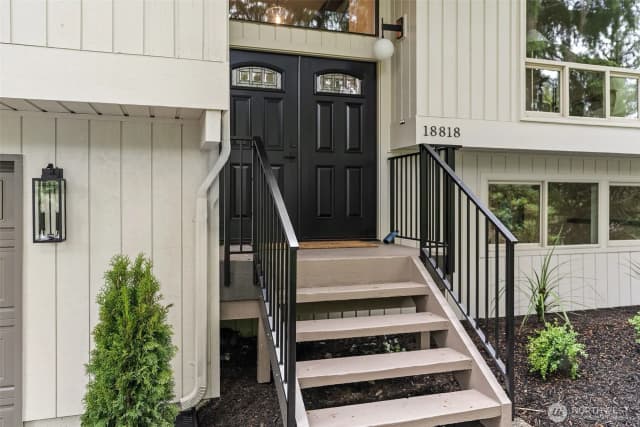 Property photo for 18818 181st Place Ne, Woodinville photo 3