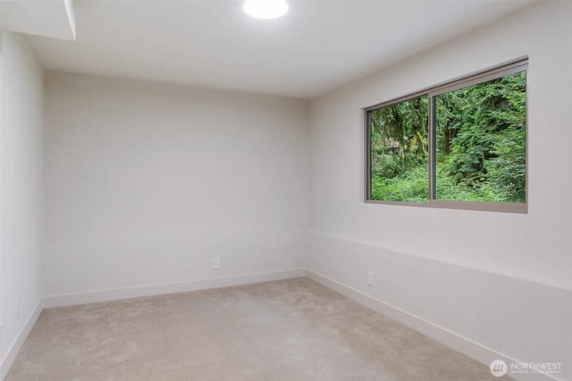 Property photo for 18818 181st Place Ne, Woodinville photo 27