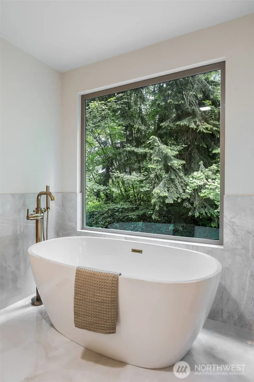 Property photo for 18818 181st Place Ne, Woodinville photo 19