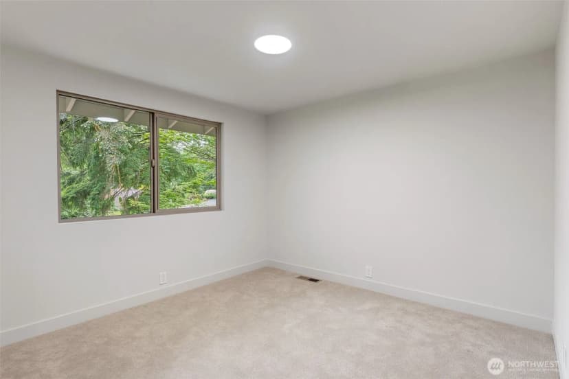 Property photo for 18818 181st Place Ne, Woodinville photo 25