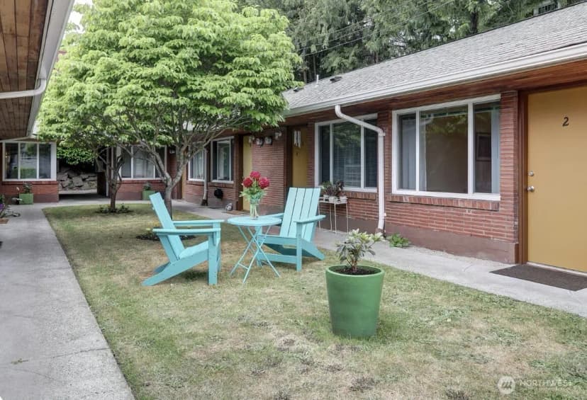 Property photo for 2800 Ne 55th Street, Seattle photo 18