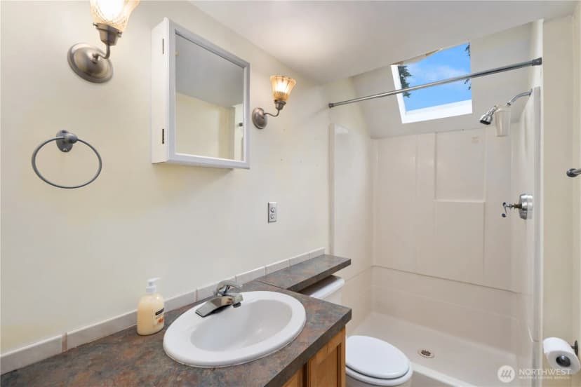 Property photo for 17816 Herron Road Nw, Lakebay photo 32