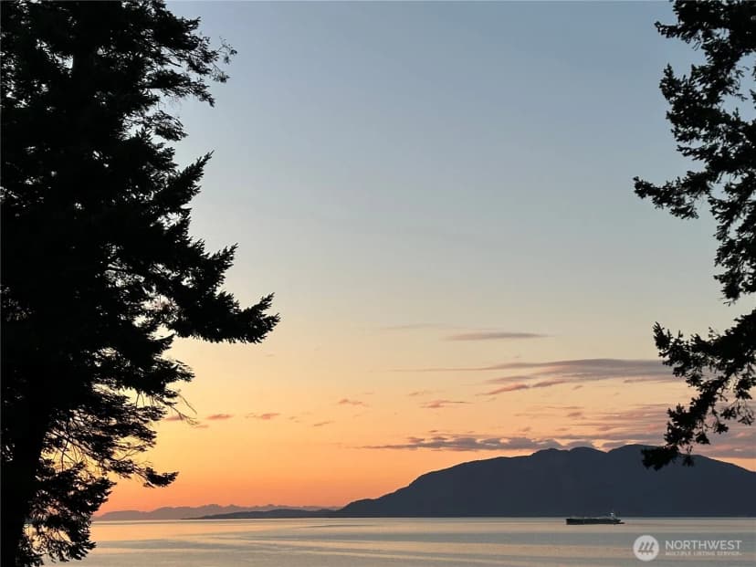 Property photo for 5837 Ambleside Loop, Anacortes photo 39