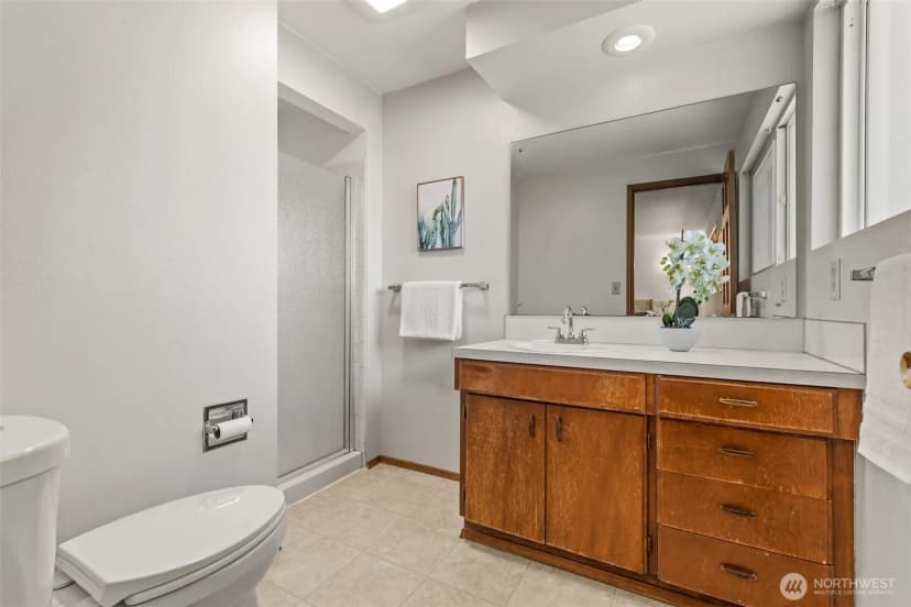 Property photo for 14901 Se 47th Place, Bellevue photo 16