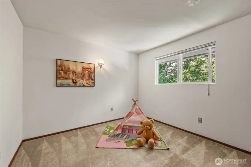 Property photo for 14901 Se 47th Place, Bellevue photo 22