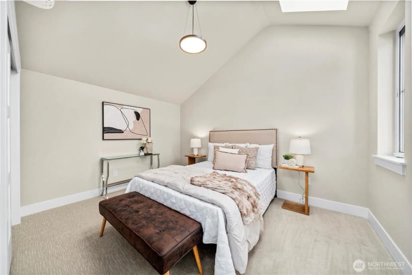 Property photo for 537 Nw Juniper Street, Issaquah photo 29