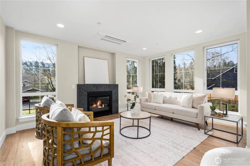 Property photo for 539 Nw Juniper Street, Issaquah photo 15