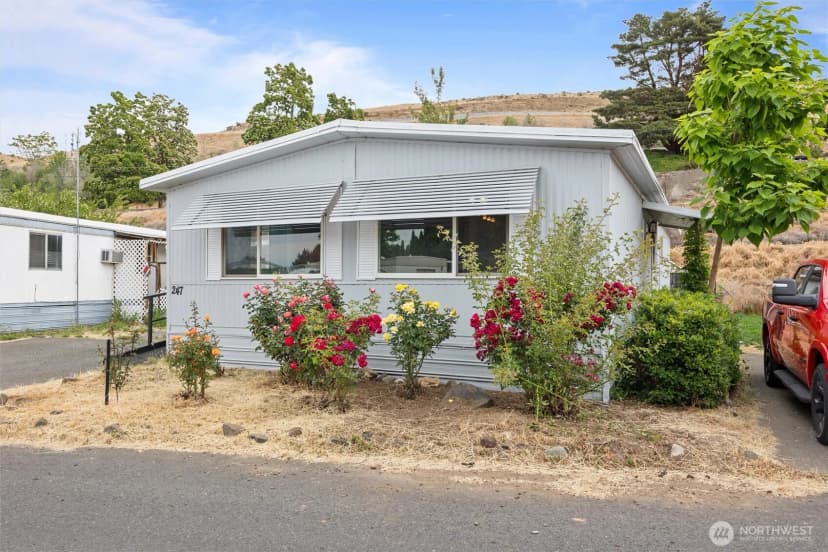 Property photo for 2205 Butterfield Road #247, Yakima
