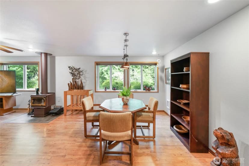 Property photo for 14223 Anatevka Lane Se, Olalla photo 10