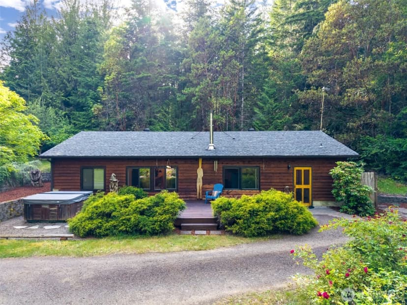 Property photo for 14223 Anatevka Lane Se, Olalla