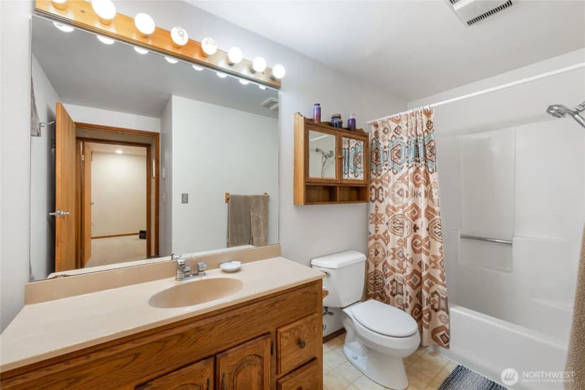 Property photo for 14223 Anatevka Lane Se, Olalla photo 24