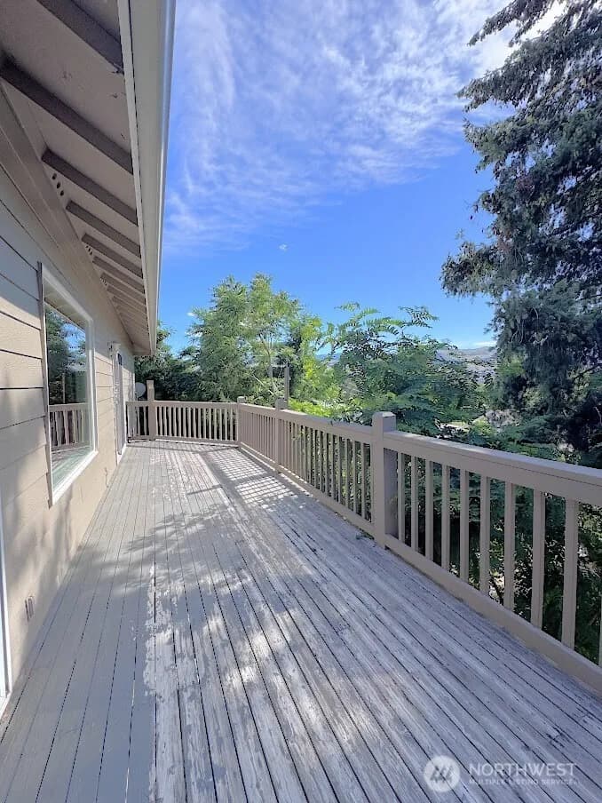 Property photo for 1511 N Anne Avenue, East Wenatchee photo 12