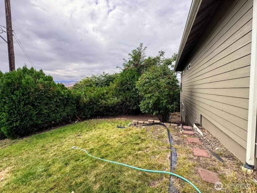 Property photo for 1511 N Anne Avenue, East Wenatchee photo 25