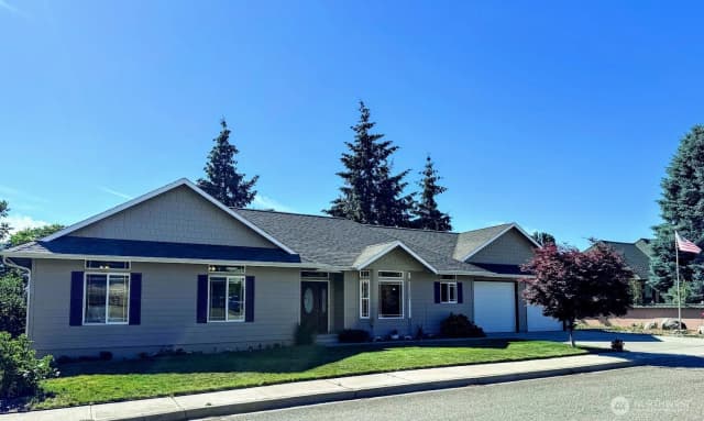Property photo for 1511 N Anne Avenue, East Wenatchee
