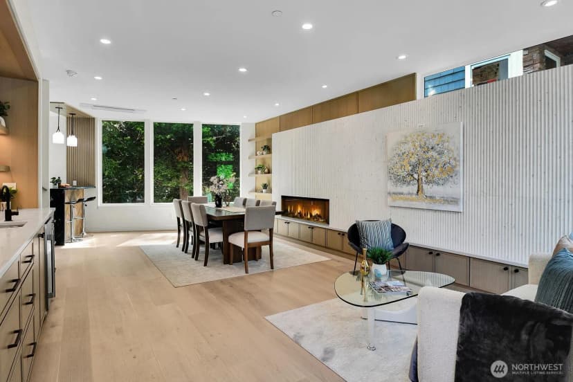 Property photo for 2622 Mayfair Avenue N, Seattle photo 12