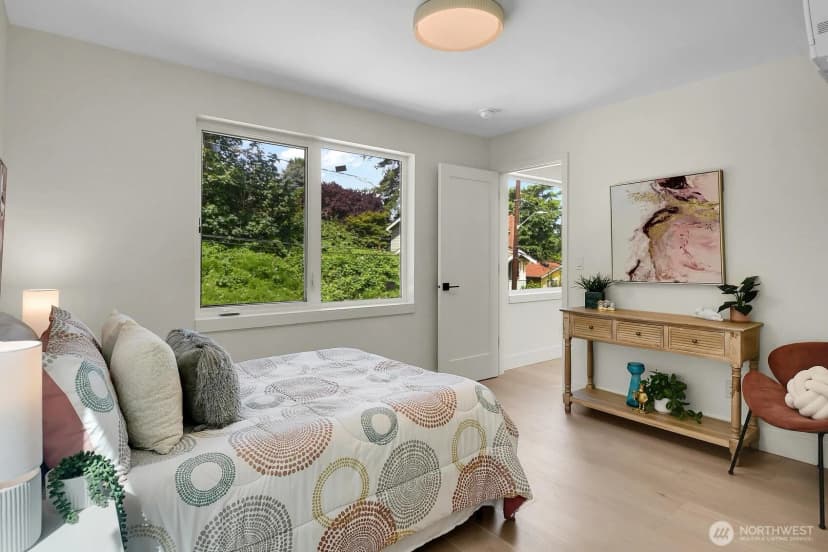 Property photo for 2622 Mayfair Avenue N, Seattle photo 26