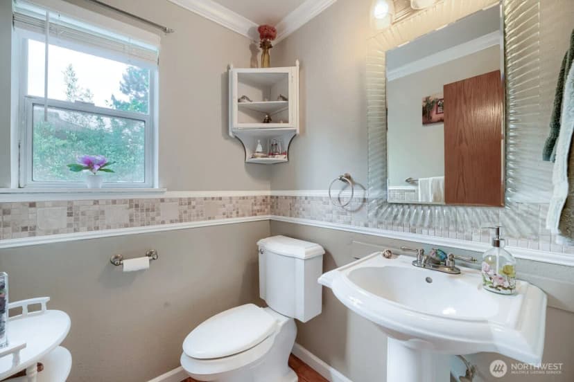 Property photo for 15827 Se 156th Court, Renton photo 11
