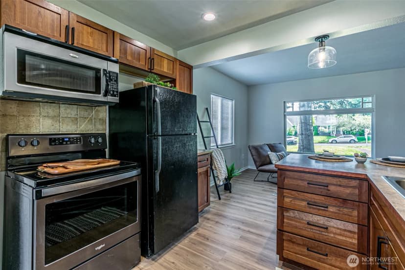 Property photo for 239 S 57th Street, Tacoma photo 11