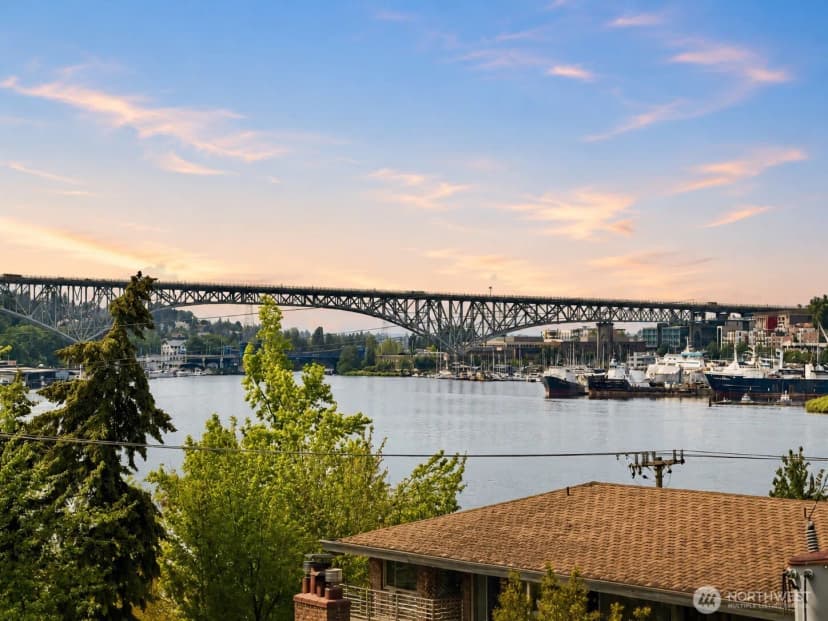 Property photo for 2326 Minor Avenue E #b, Seattle photo 39