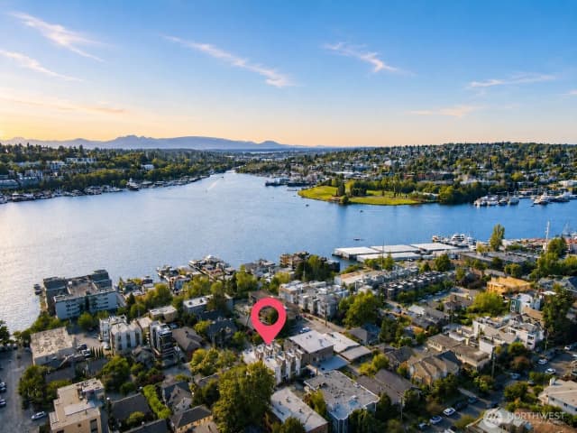 Property photo for 2326 Minor Avenue E #b, Seattle photo 5