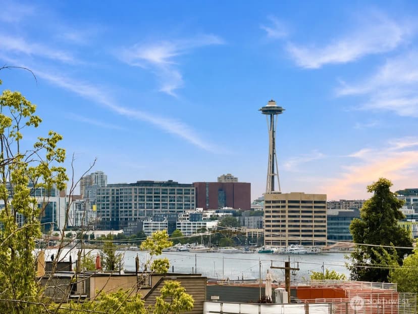 Property photo for 2326 Minor Avenue E #b, Seattle
