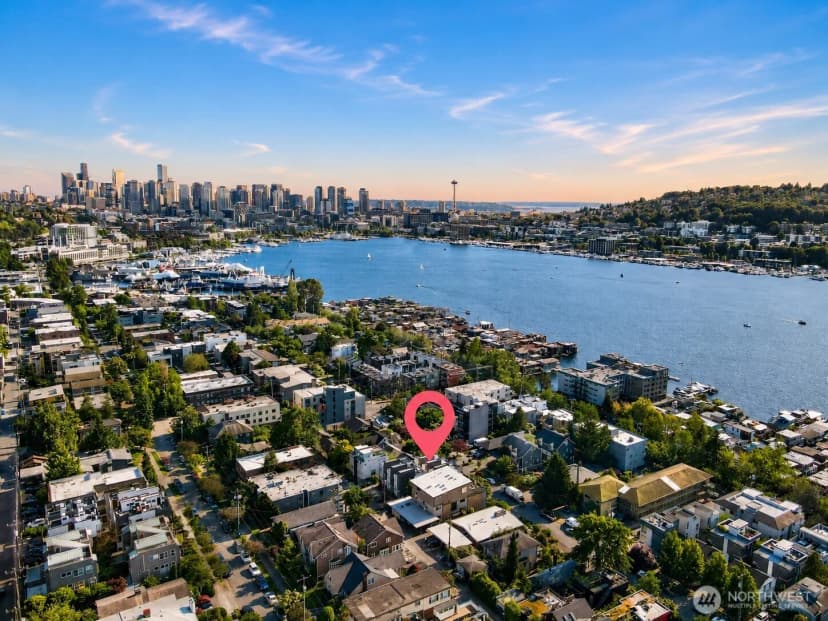 Property photo for 2326 Minor Avenue E #b, Seattle