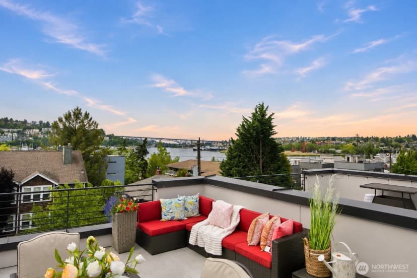 Property photo for 2326 Minor Avenue E #b, Seattle photo 32