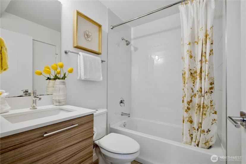 Property photo for 2326 Minor Avenue E #b, Seattle photo 24