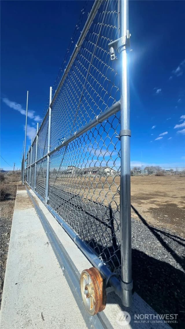 Property photo for 36579 Ne Rd I.8, Coulee City